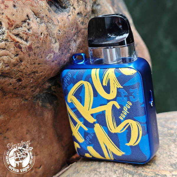  تصویر دستگاه ووپو آرگاس پی3 مدل Blue Leather با بافت چرمی آبی؛ مناسب معرفی نسخه آبی ووپو ارگاس پی 3 